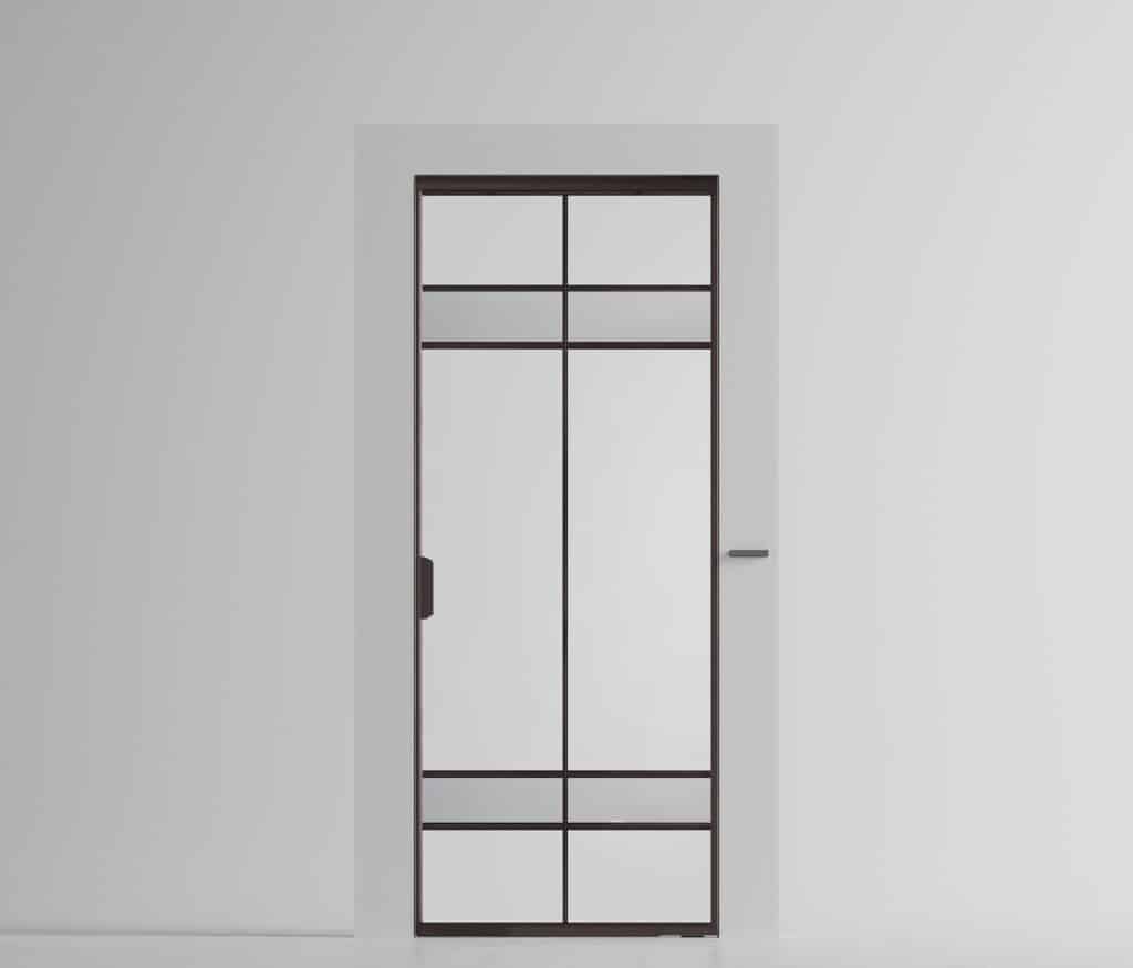 De afbeelding toont de Rimadesio AIR Regular taatsdeur, een elegante en minimalistische designdeur met een symmetrisch patroon van horizontale en verticale lijnen in het glas. Het strakke, donkere frame benadrukt de geometrische indeling en voegt een modern, verfijnd element toe aan de deur. Dit symmetrische patroon zorgt voor een tijdloze en ingetogen uitstraling, waardoor de deur perfect past in een luxe en modern interieur. Deze exclusieve AIR Regular deur is verkrijgbaar bij Noctum Rotterdam, specialist in hoogwaardige Italiaanse designproducten voor interieurinrichting.